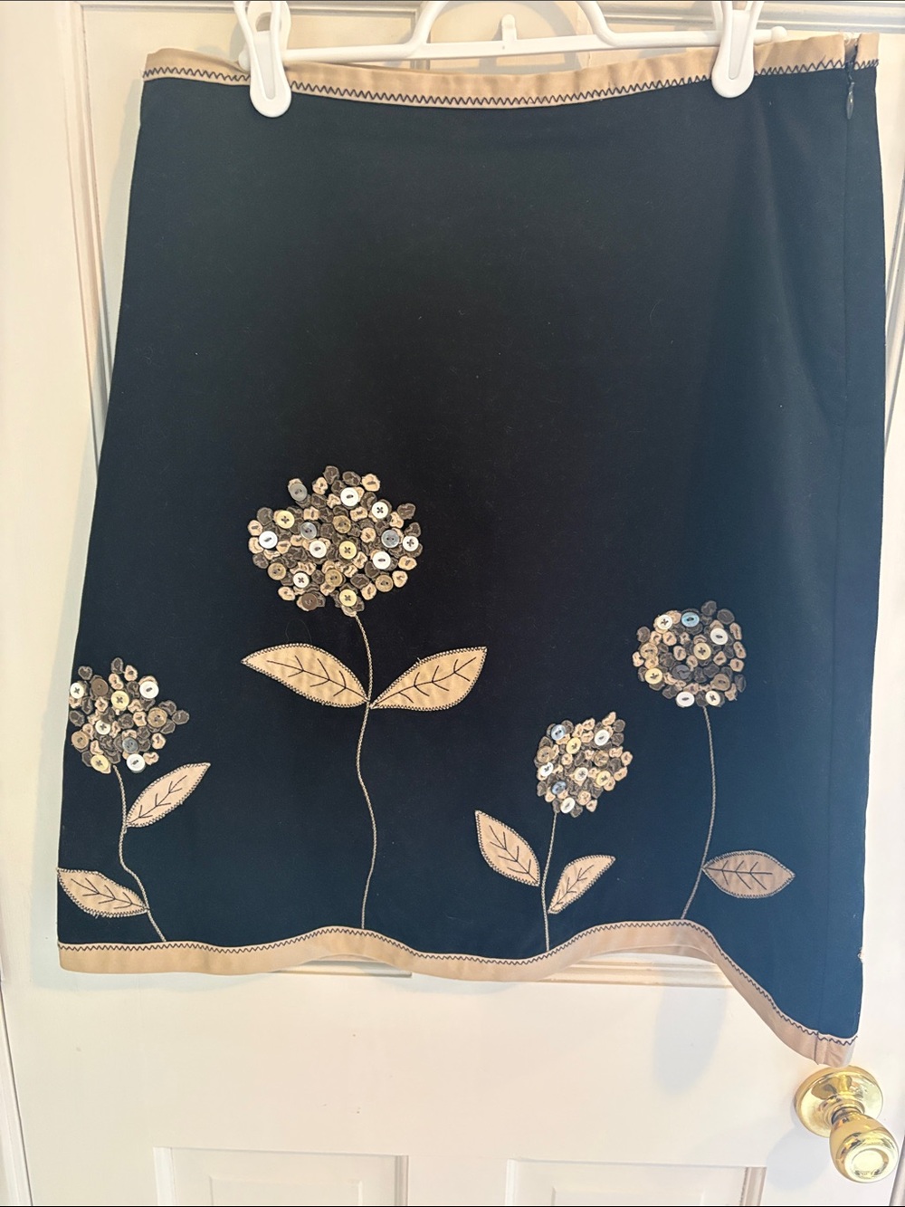 Boden Black Skirt with button details size 12 lined. Like new